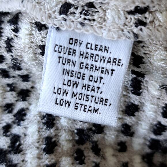 ST. JOHN Knit Ribbon Tweed Jacket Size 4 Zip Front Ivory Black Collarless Blazer - Picture 10 of 11